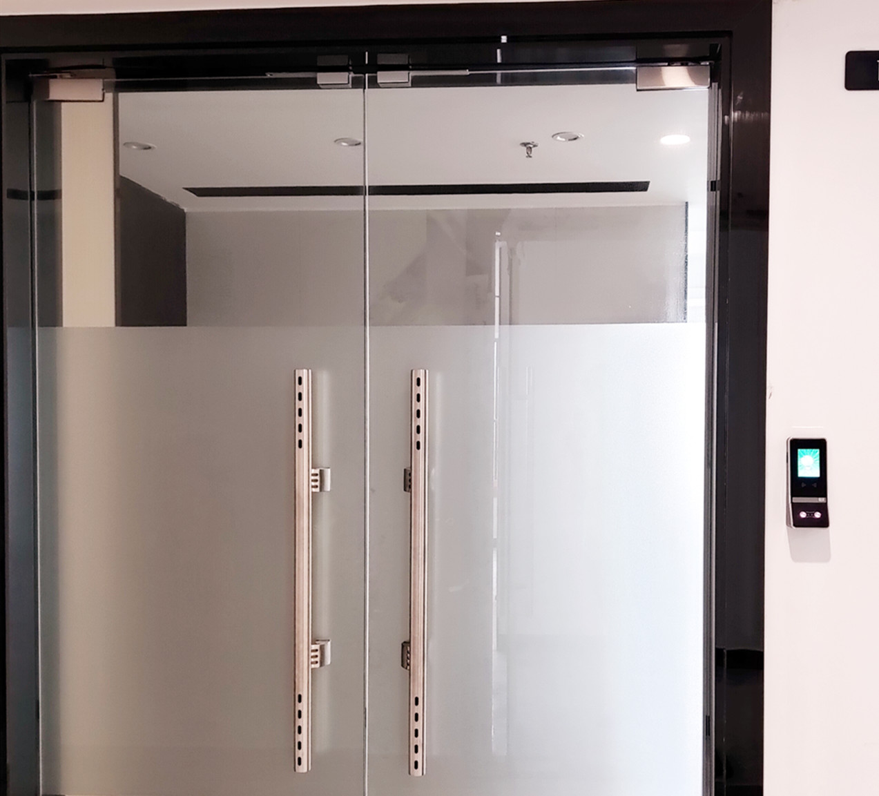 你知道人脸门禁系统安装该注意什么吗？